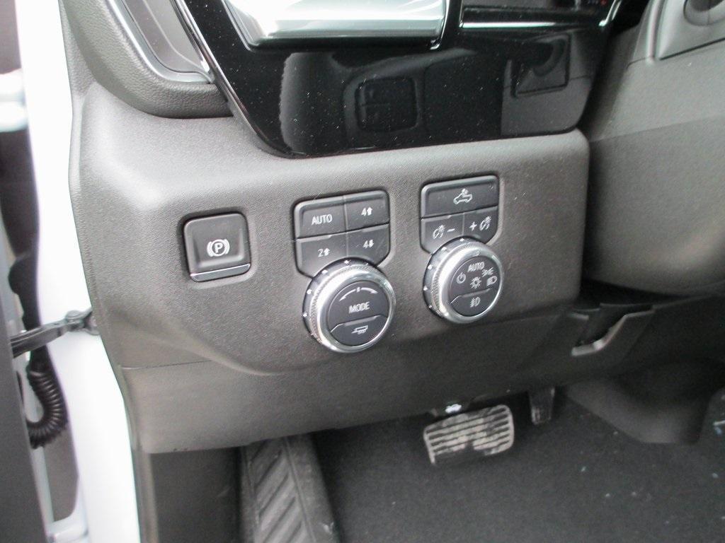 new 2025 GMC Sierra 2500 car, priced at $58,235