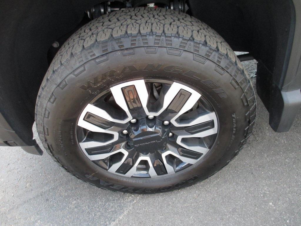 used 2024 GMC Sierra 2500 car, priced at $79,995
