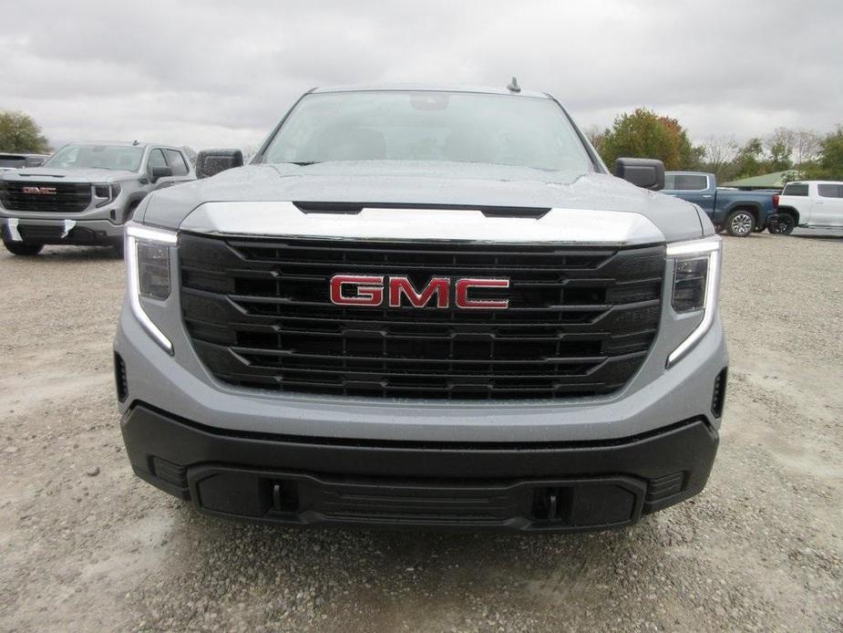 new 2025 GMC Sierra 1500 car, priced at $45,941