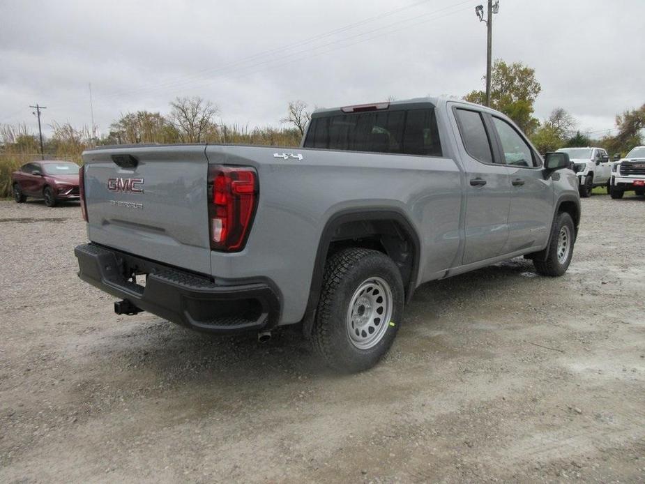 new 2025 GMC Sierra 1500 car, priced at $45,941