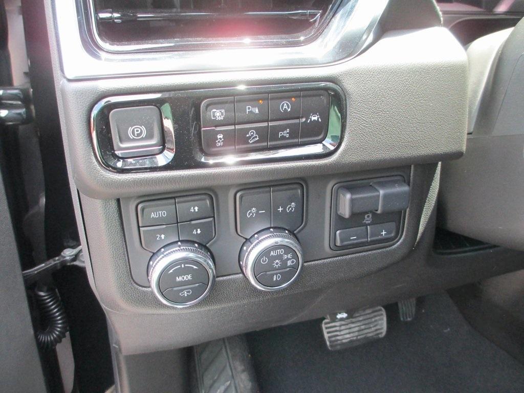 new 2025 GMC Yukon car, priced at $92,062