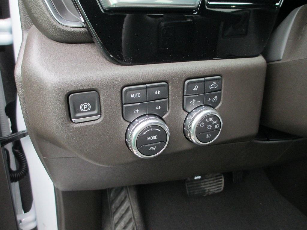 new 2025 GMC Sierra 1500 car, priced at $61,236