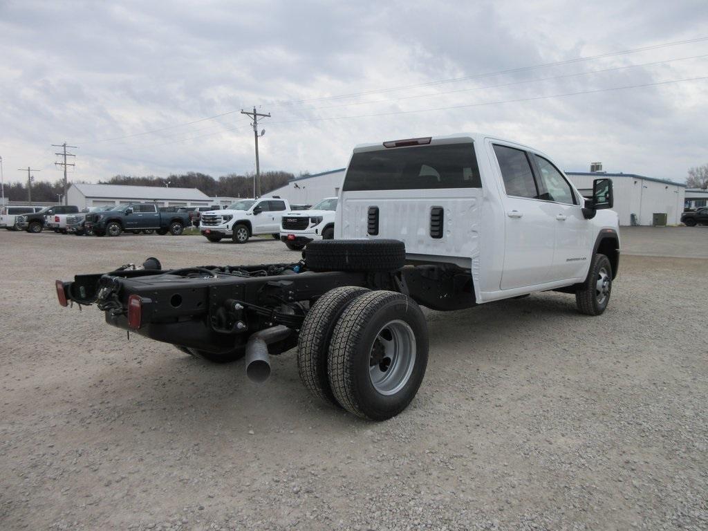 new 2025 GMC Sierra 3500 car, priced at $72,645