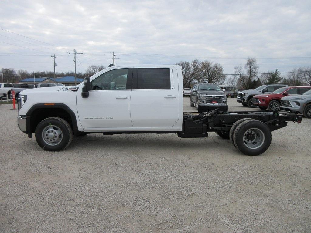 new 2025 GMC Sierra 3500 car, priced at $72,645