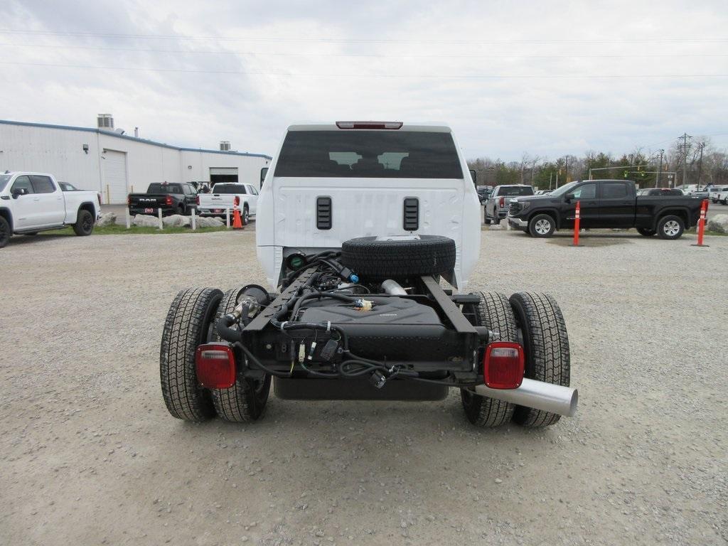 new 2025 GMC Sierra 3500 car, priced at $72,645