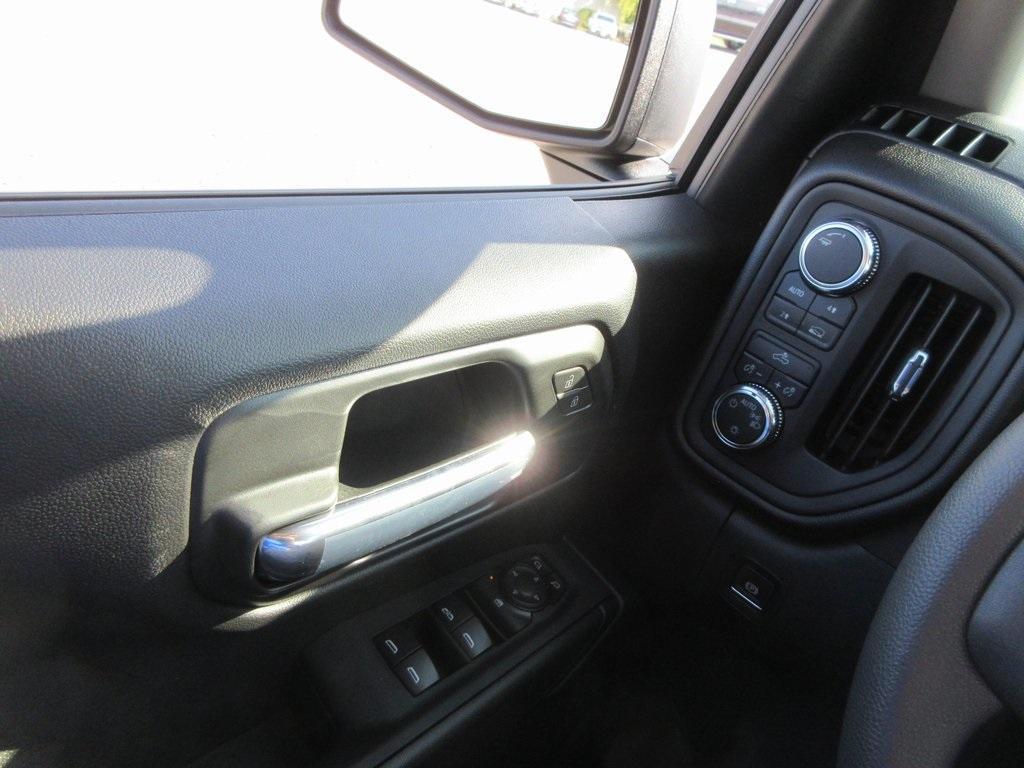new 2026 GMC Sierra 1500 car, priced at $43,151