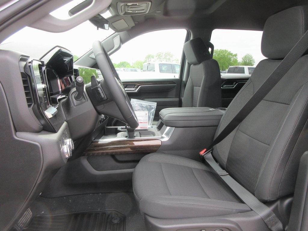 new 2025 GMC Sierra 1500 car