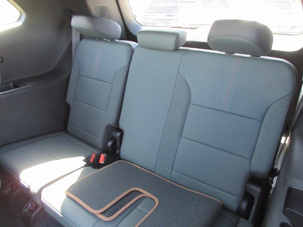 new 2025 GMC Acadia car, priced at $56,986