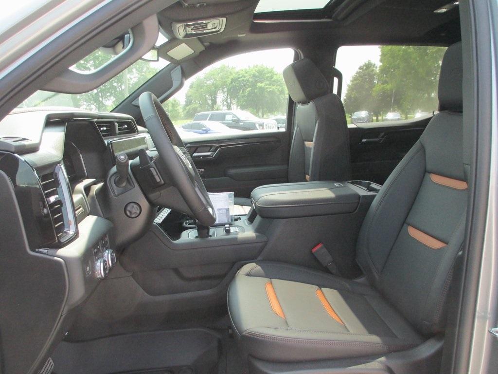 new 2025 GMC Sierra 1500 car, priced at $64,137
