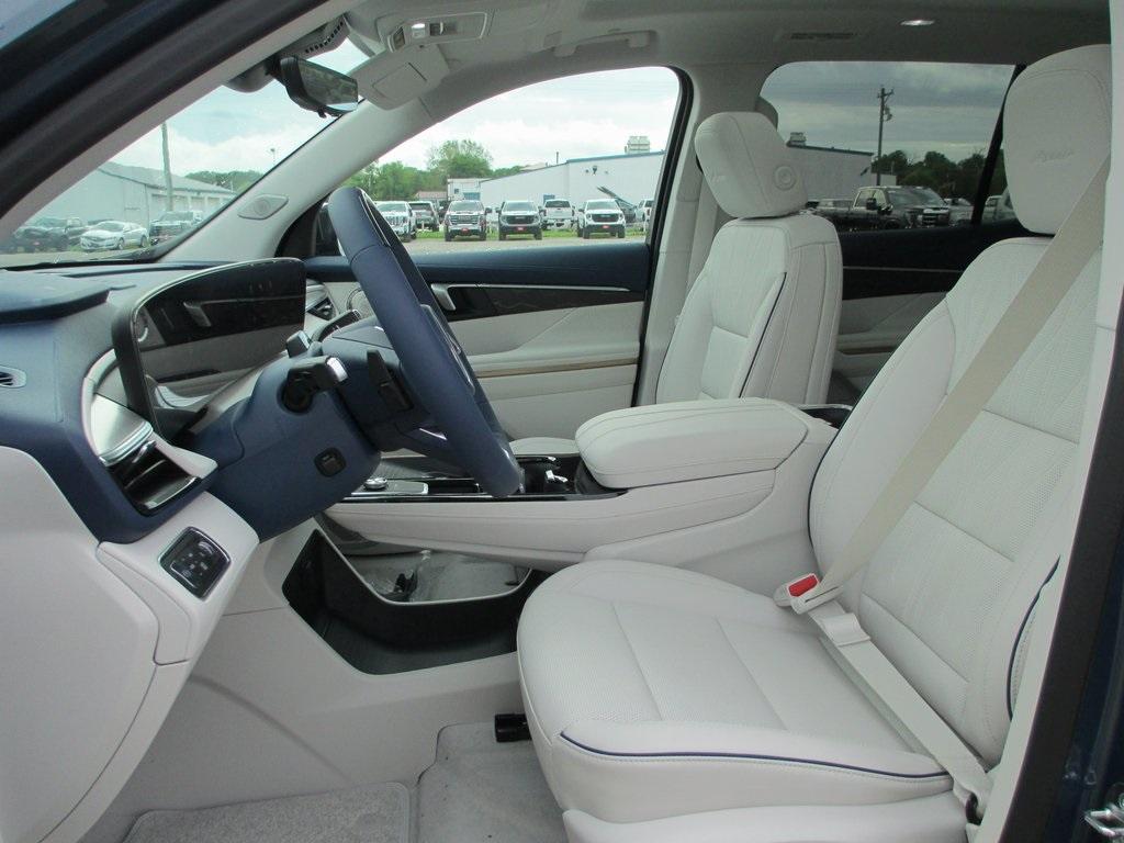 new 2025 Buick Enclave car, priced at $61,989