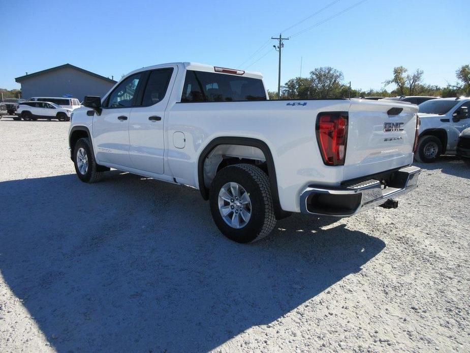 new 2025 GMC Sierra 1500 car, priced at $45,812