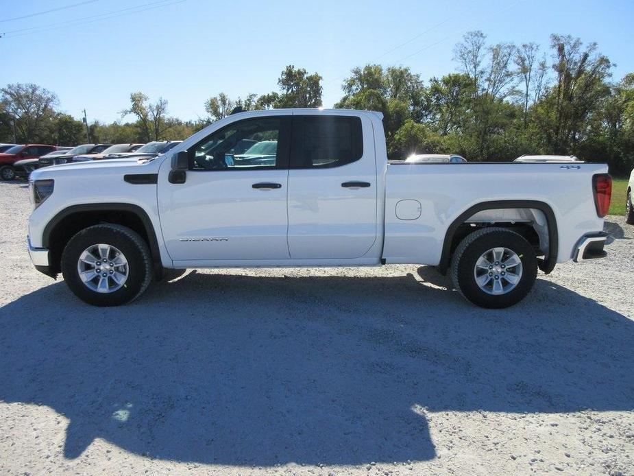 new 2025 GMC Sierra 1500 car, priced at $45,812