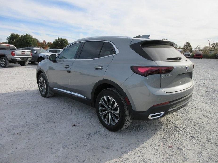 new 2024 Buick Envision car