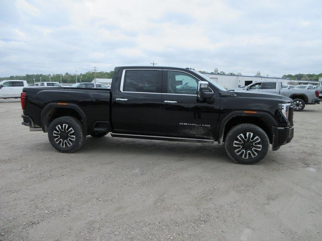 new 2025 GMC Sierra 2500 car, priced at $91,129