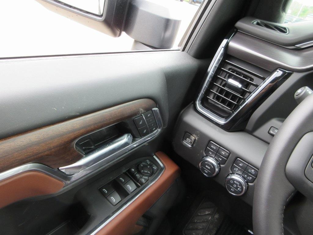 new 2025 GMC Sierra 2500 car, priced at $91,129