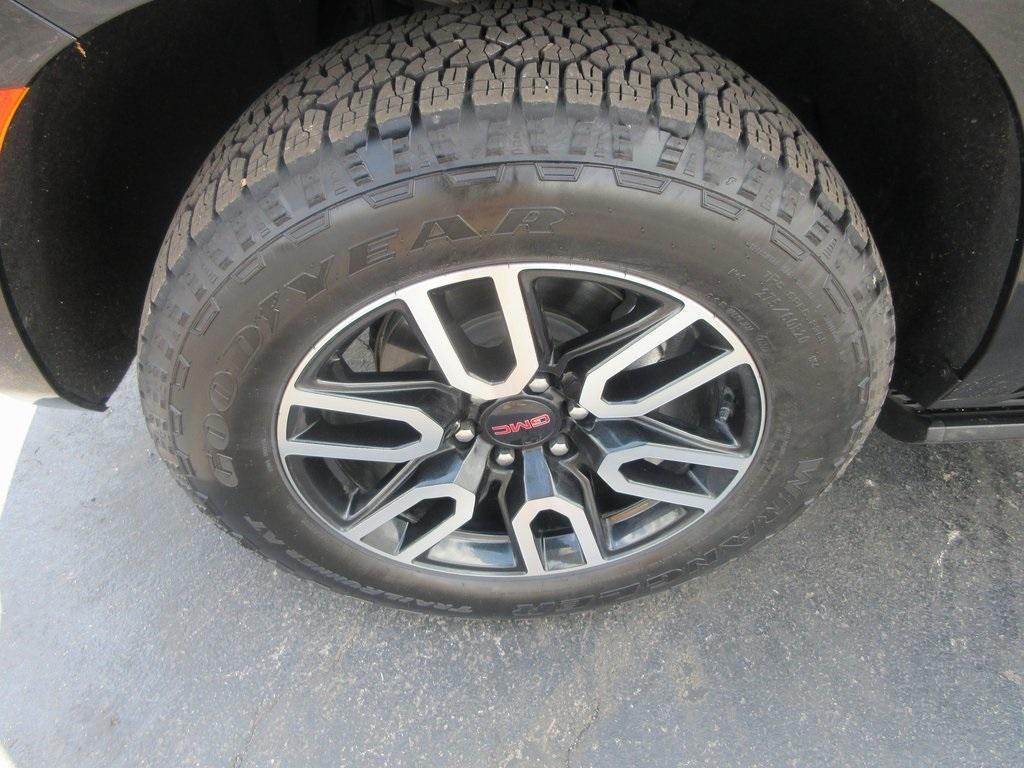 used 2023 GMC Yukon XL car, priced at $63,995