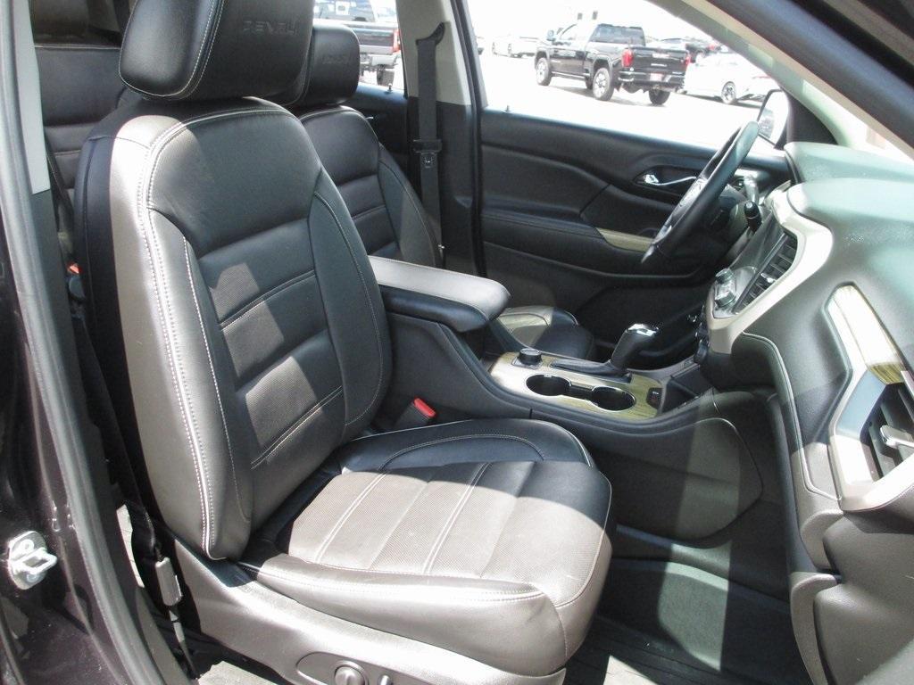 used 2017 GMC Acadia car, priced at $19,995