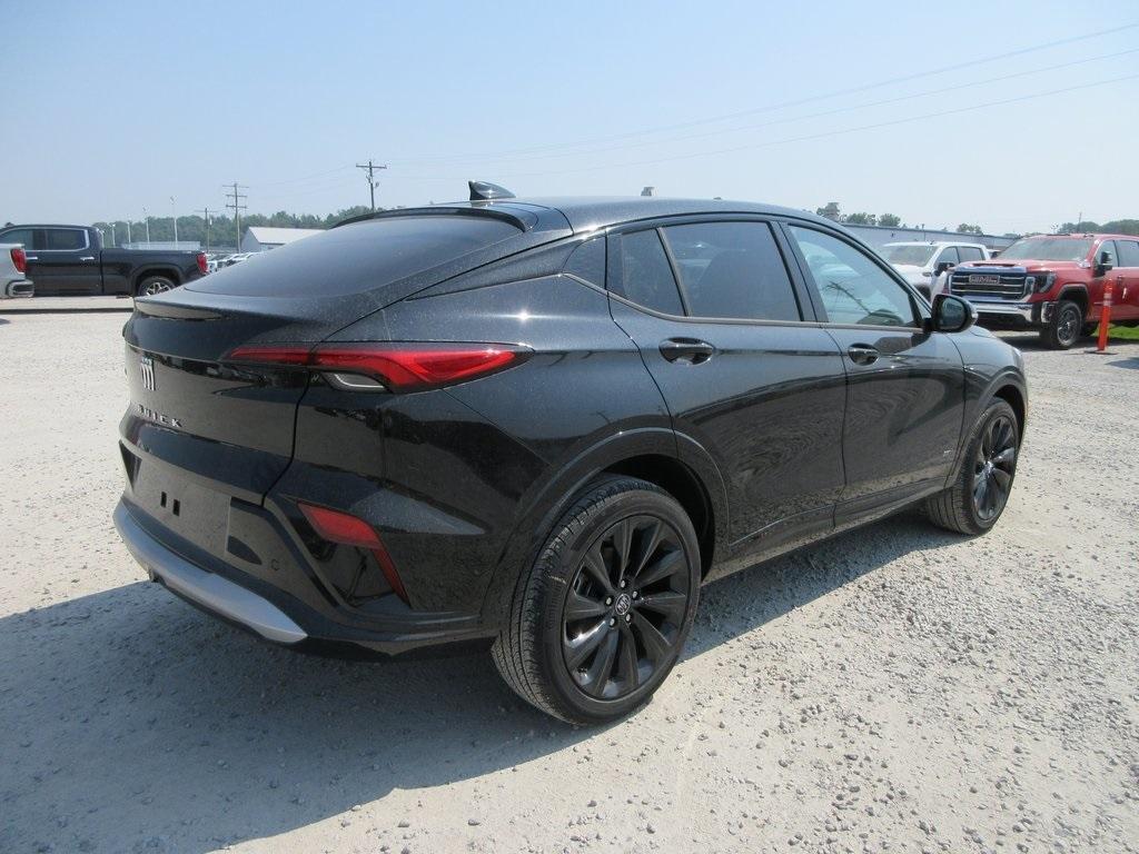 new 2025 Buick Envista car, priced at $28,272