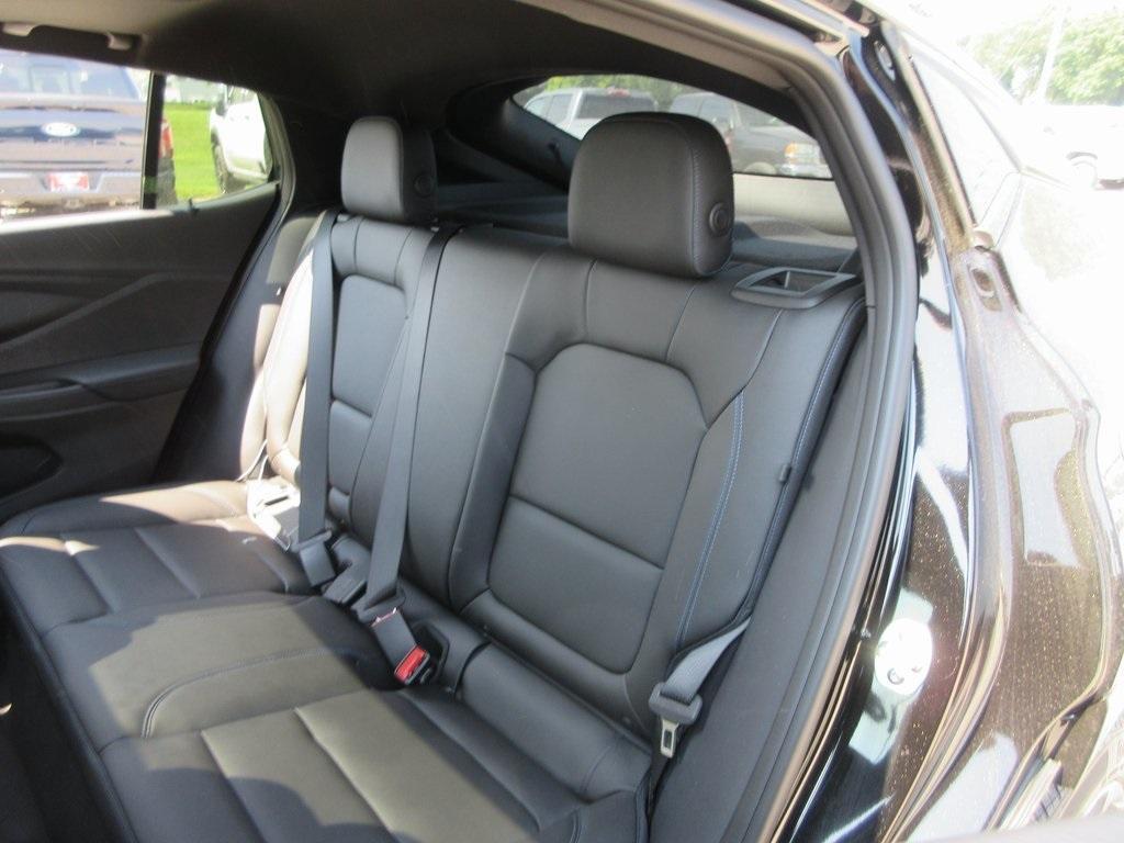 new 2025 Buick Envista car, priced at $28,272