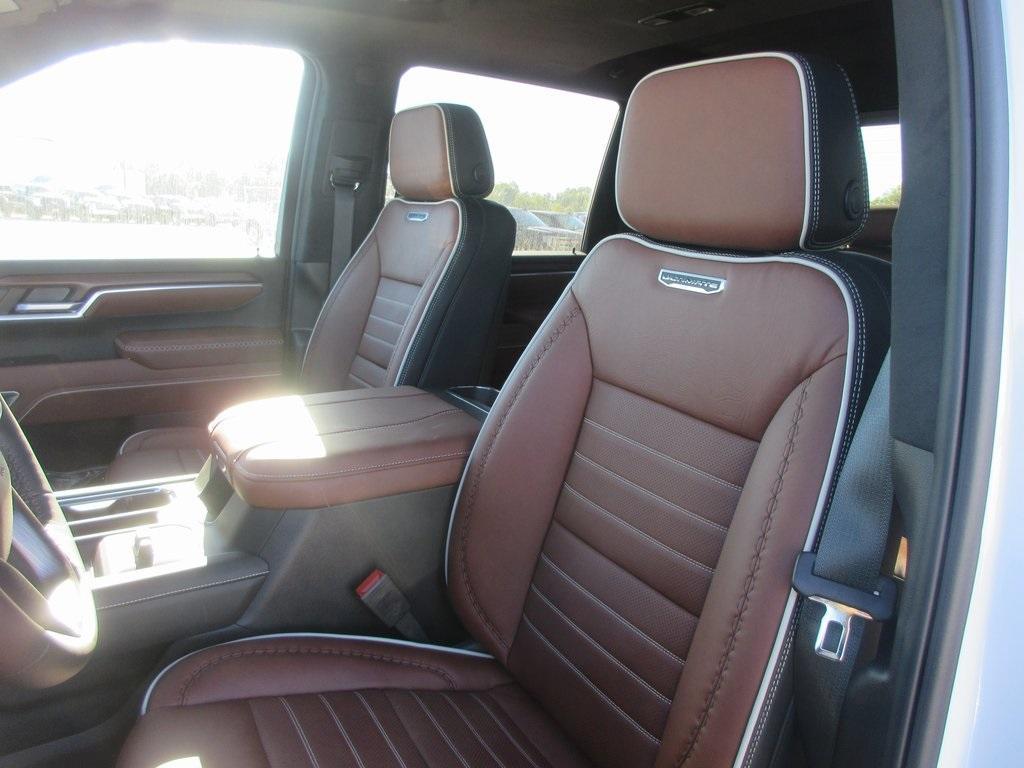 new 2026 GMC Sierra 3500 car, priced at $98,806