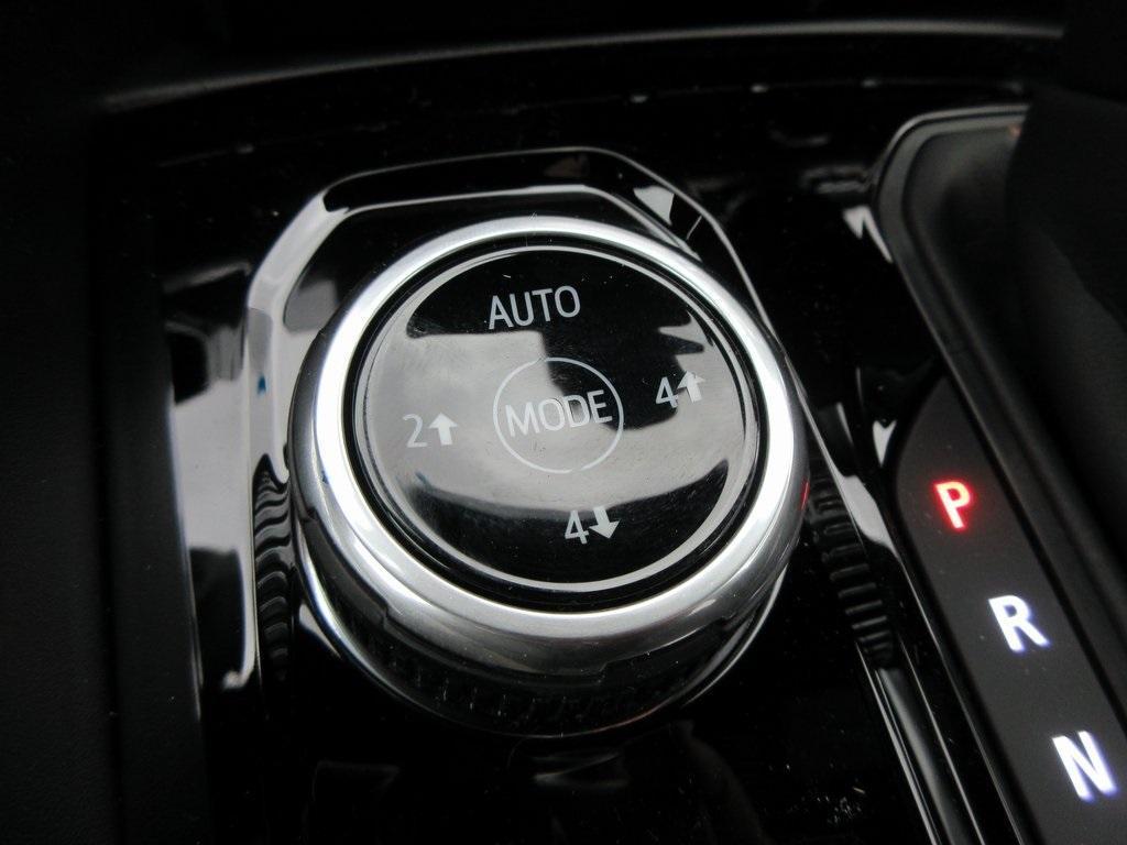 new 2025 GMC Canyon car, priced at $45,691