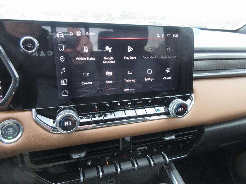 new 2025 GMC Canyon car, priced at $45,691