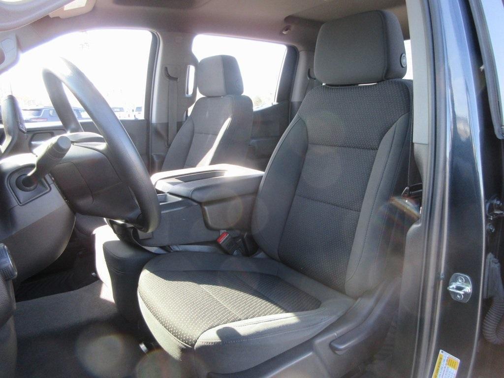 used 2021 Chevrolet Silverado 1500 car, priced at $36,495
