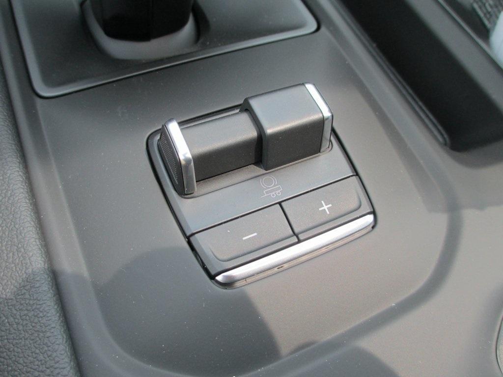 new 2025 GMC Sierra 1500 car, priced at $68,336