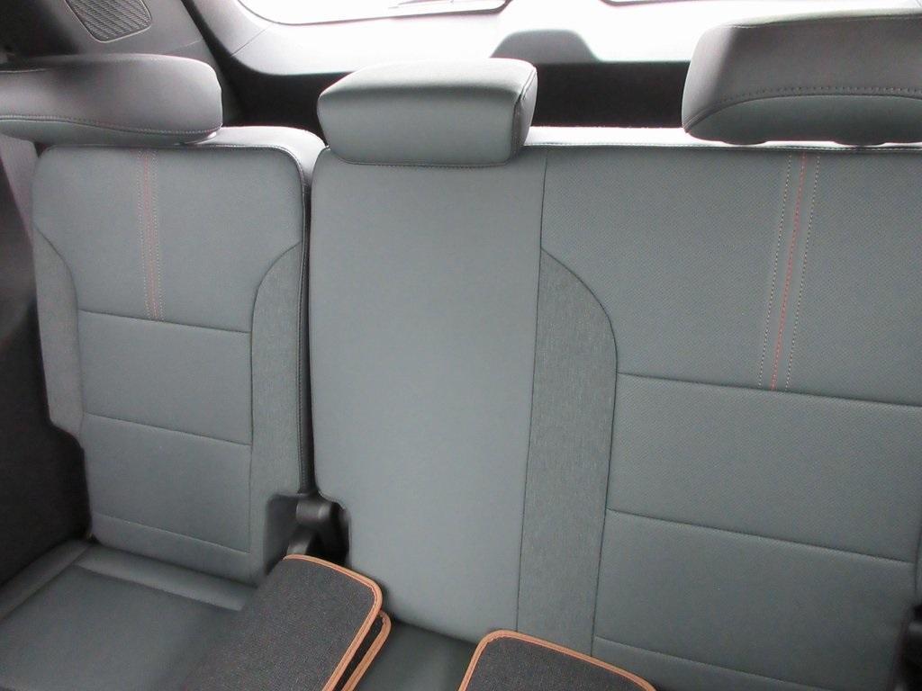 new 2025 GMC Acadia car