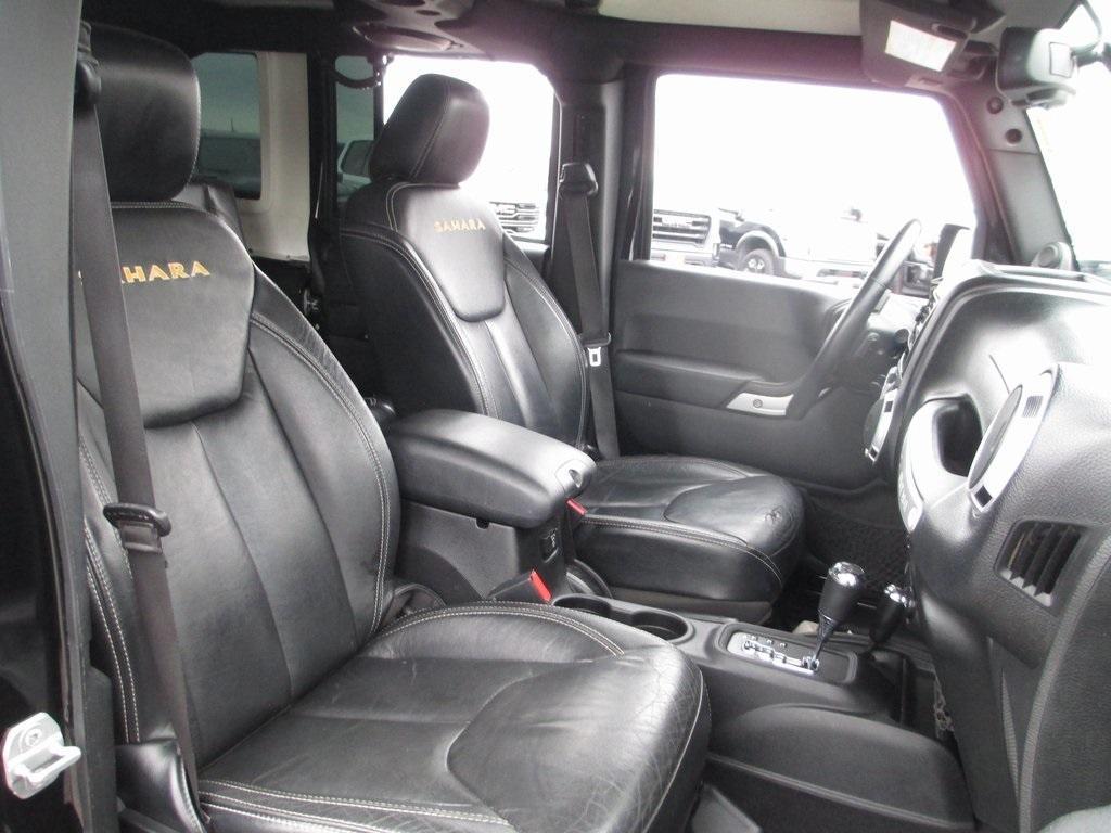 used 2014 Jeep Wrangler Unlimited car, priced at $18,495