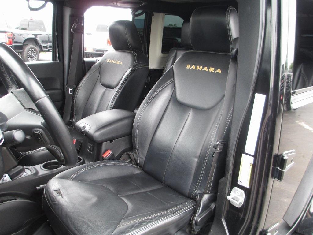 used 2014 Jeep Wrangler Unlimited car, priced at $18,495