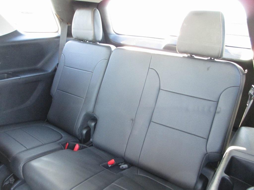 used 2021 Chevrolet Traverse car, priced at $19,995