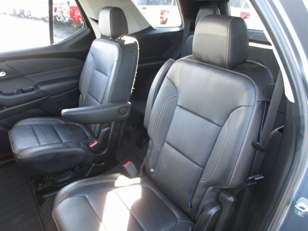 used 2021 Chevrolet Traverse car, priced at $19,995