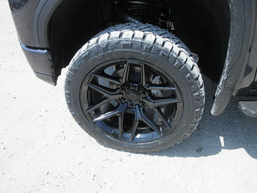 new 2025 GMC Sierra 1500 car, priced at $69,987