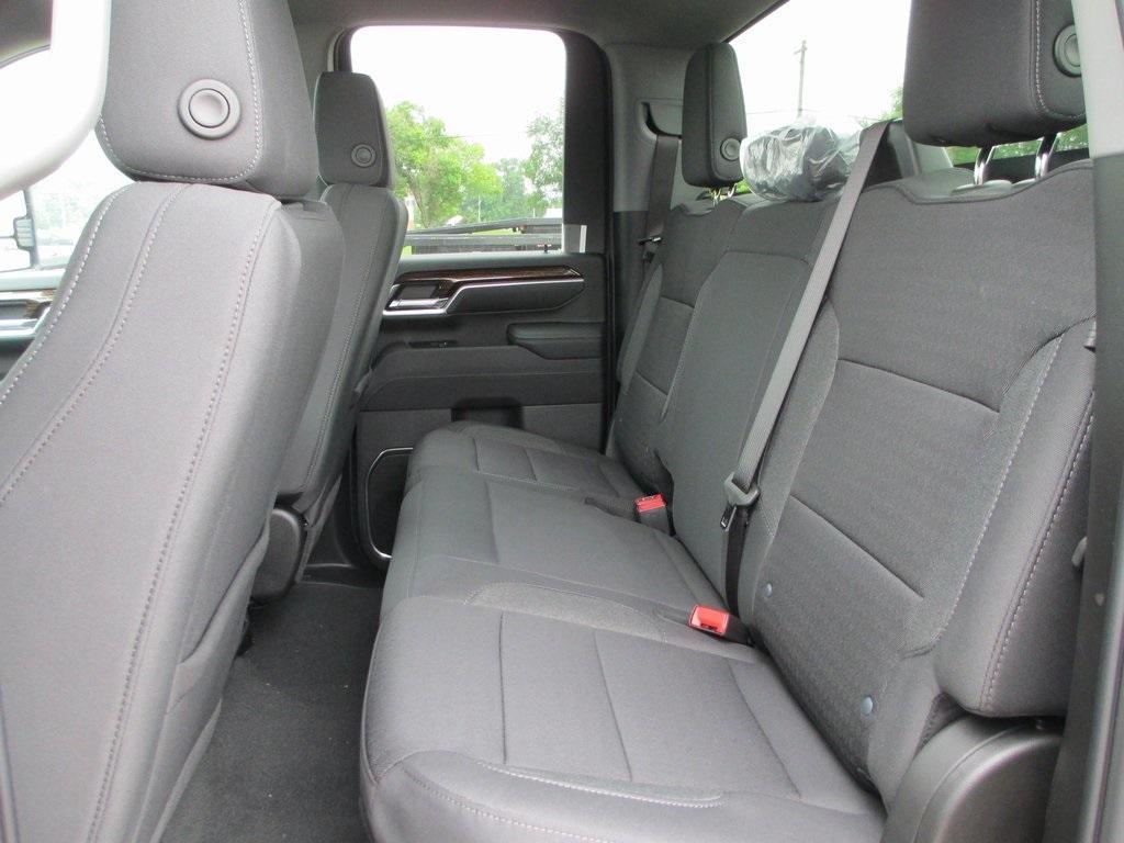 new 2025 GMC Sierra 2500 car, priced at $57,533