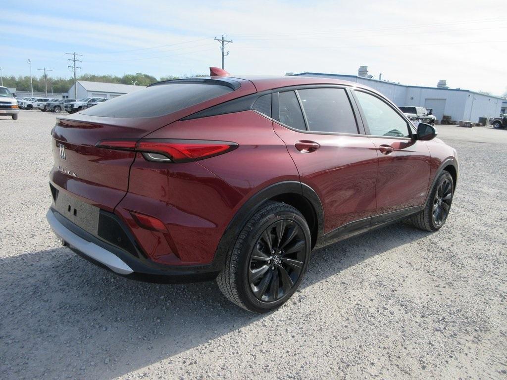 new 2025 Buick Envista car, priced at $28,172