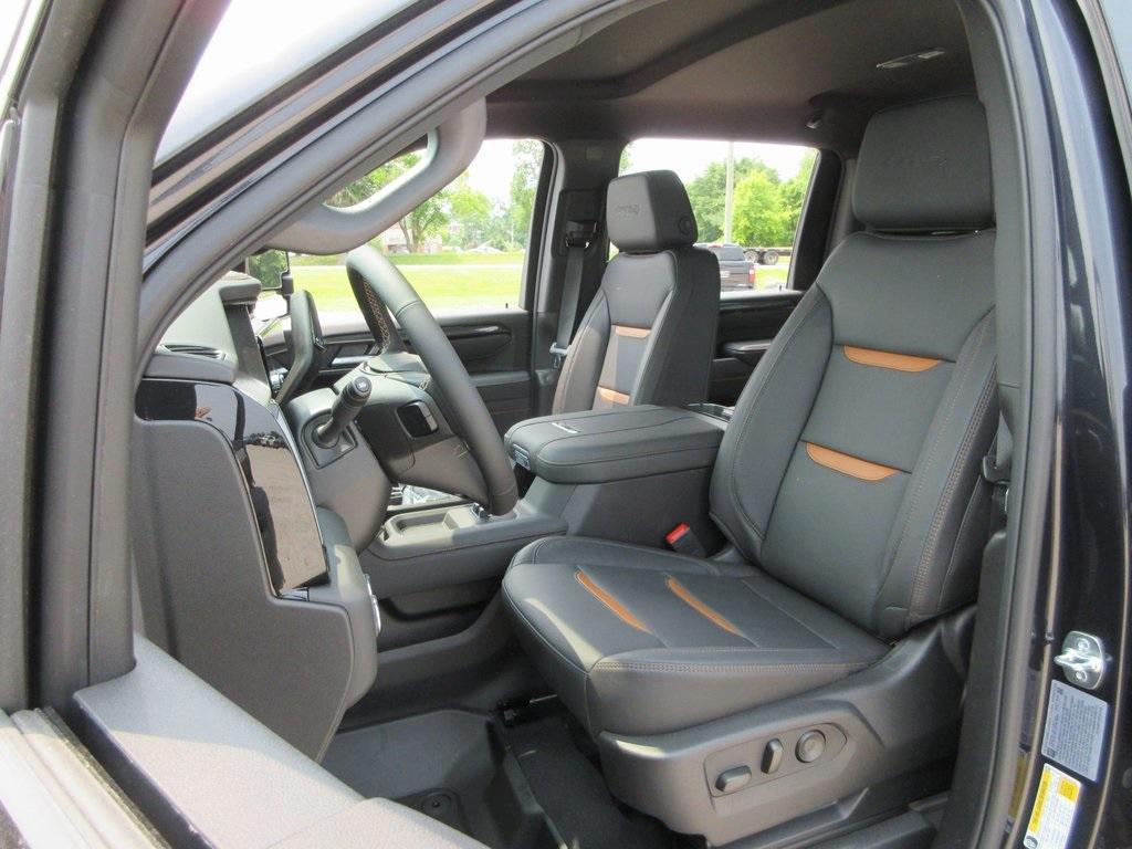 new 2025 GMC Sierra 2500 car, priced at $68,178