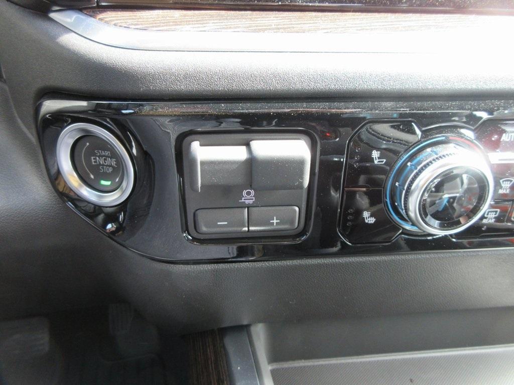 new 2025 GMC Sierra 1500 car