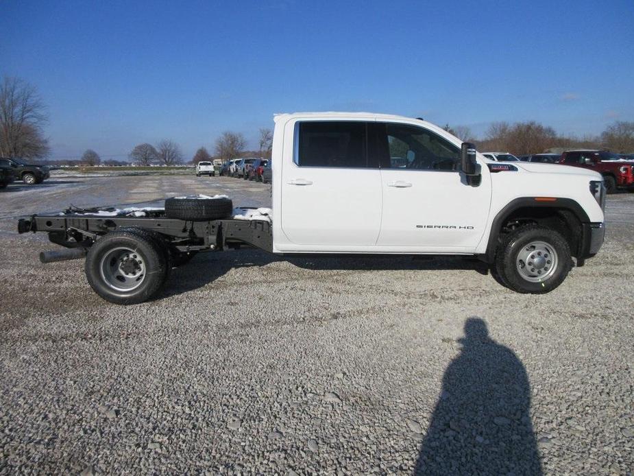 new 2025 GMC Sierra 3500 car, priced at $68,974