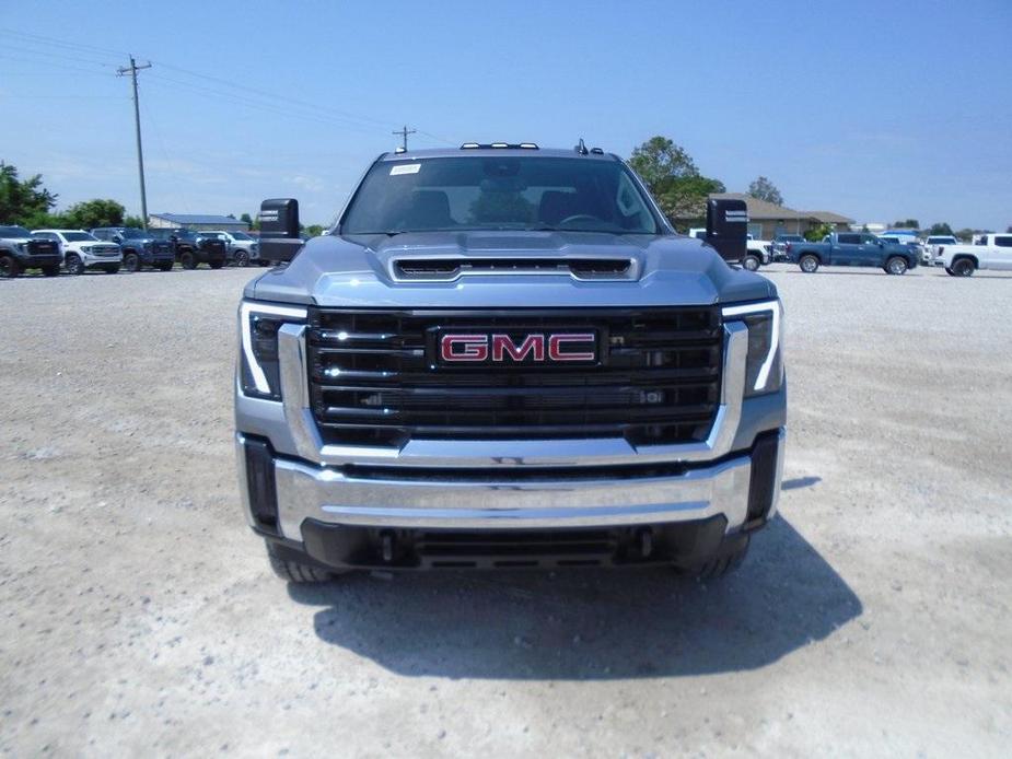 new 2024 GMC Sierra 3500 car, priced at $66,275