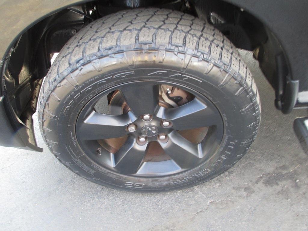 used 2019 Ram 1500 Classic car, priced at $26,995