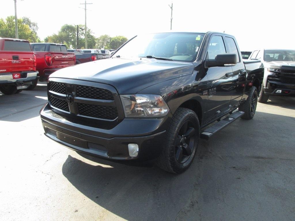 used 2019 Ram 1500 Classic car, priced at $26,995
