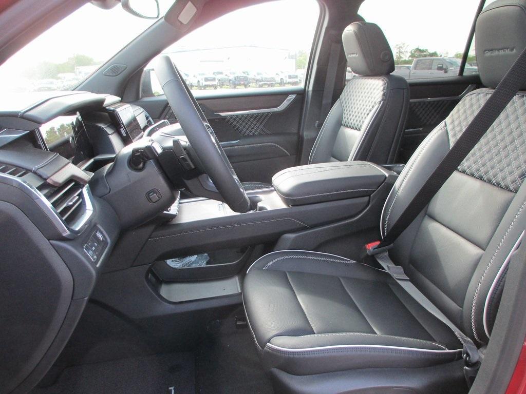 new 2025 GMC Acadia car, priced at $55,106