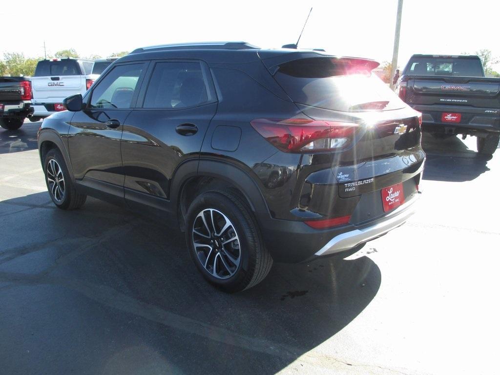used 2025 Chevrolet TrailBlazer car, priced at $23,995