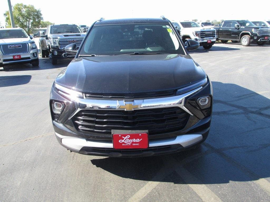 used 2025 Chevrolet TrailBlazer car, priced at $23,995
