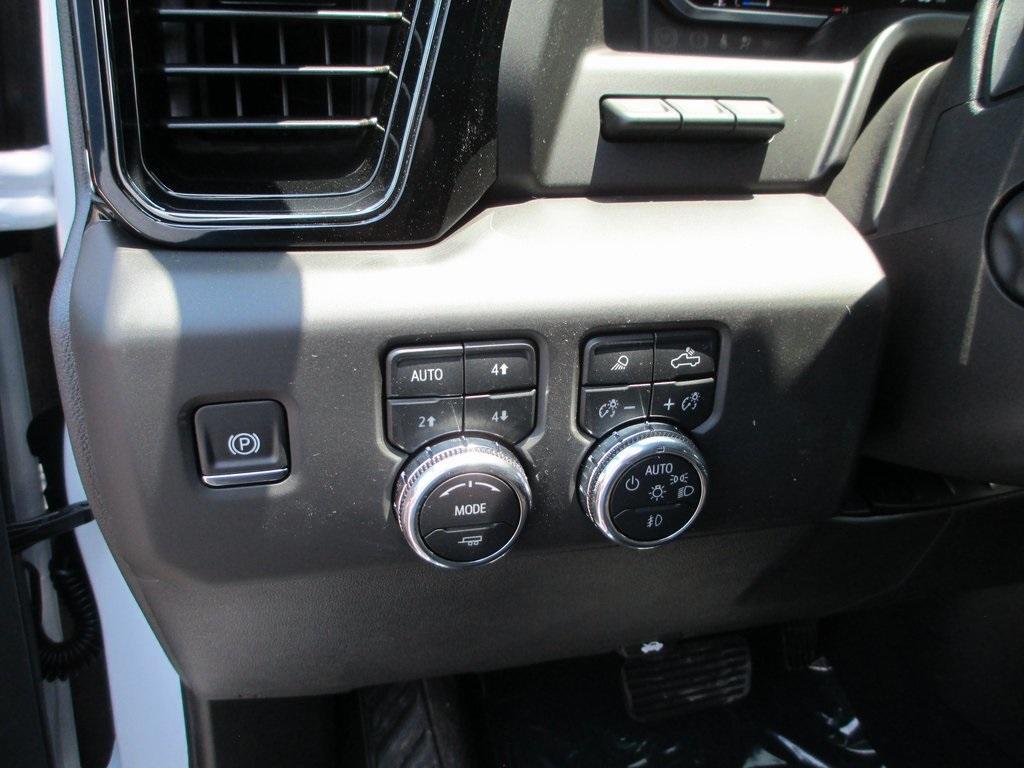 new 2025 GMC Sierra 1500 car, priced at $67,611