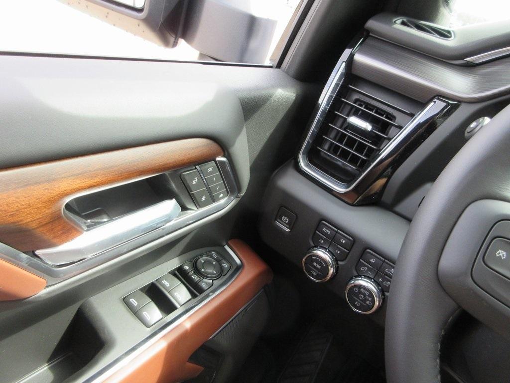 new 2025 GMC Sierra 2500 car, priced at $91,008