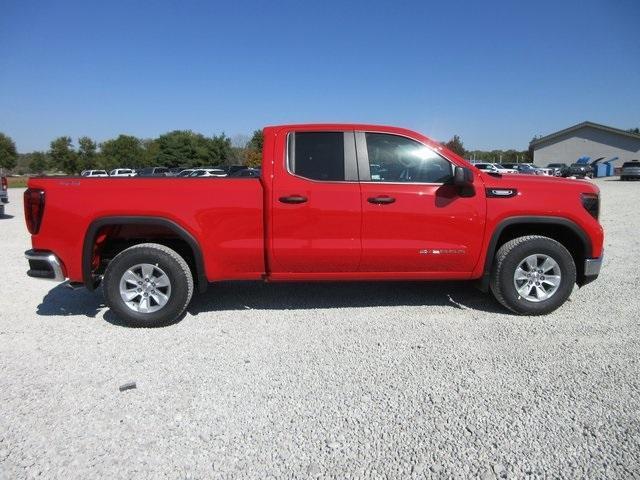 new 2025 GMC Sierra 1500 car, priced at $43,051