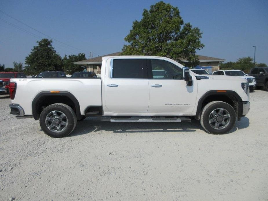 new 2025 GMC Sierra 2500 car, priced at $71,014