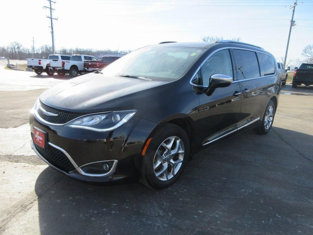 used 2017 Chrysler Pacifica car, priced at $17,995